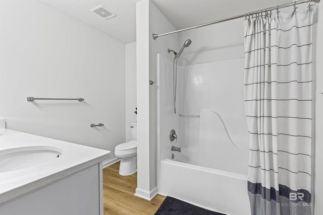 1819 Spanish Cove Drive, Lillian, AL 36549