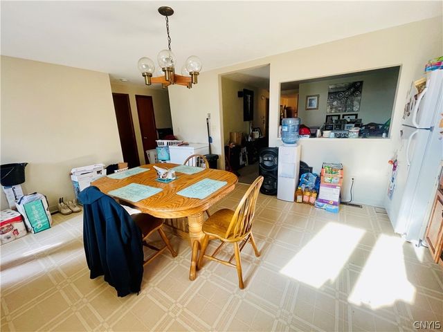 212 Schaffer Avenue, Salina, NY 13206