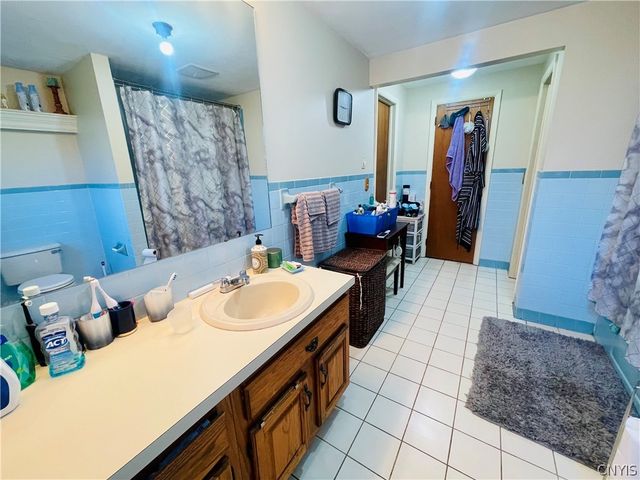 212 Schaffer Avenue, Salina, NY 13206
