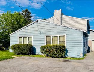 212 Schaffer Avenue, Salina, NY 13206