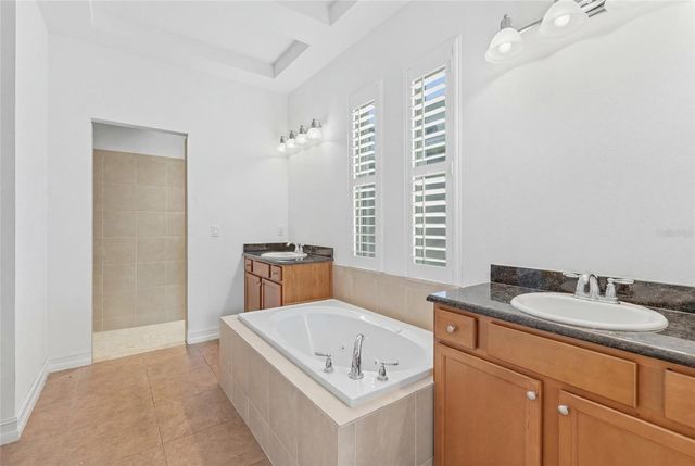 7013 ARTESIAN COURT, Apollo Beach, FL 33572