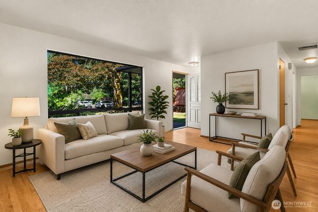 4030 139th Avenue SE, Bellevue, WA 98006