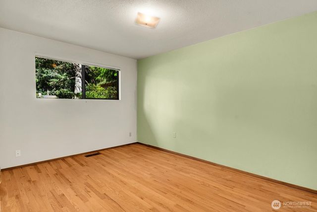 4030 139th Avenue SE, Bellevue, WA 98006