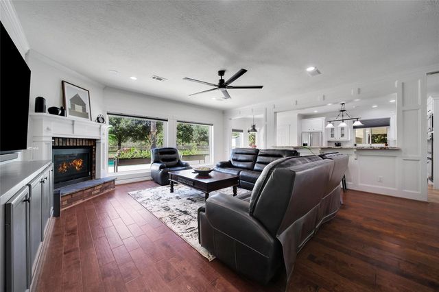 29919 Tudor Way, Magnolia, TX 77355