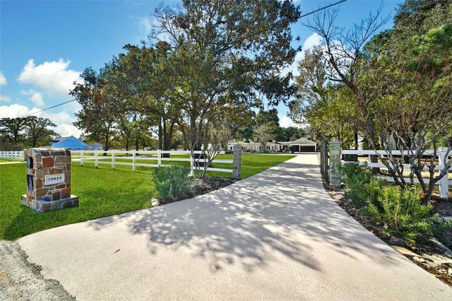 29919 Tudor Way, Magnolia, TX 77355