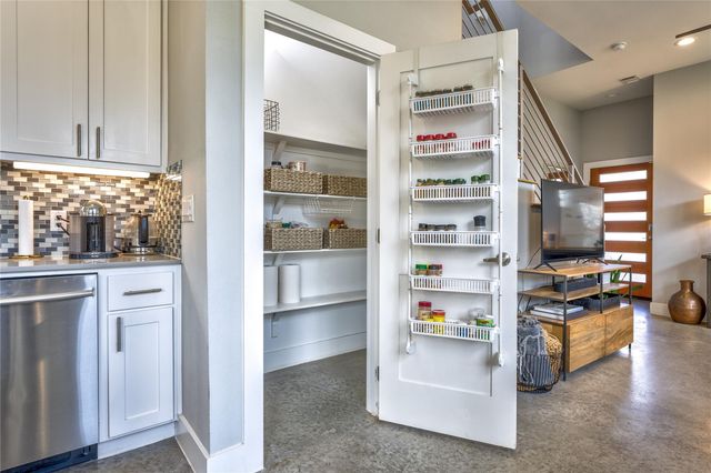 6505 Porter ST A, Austin, TX 78741