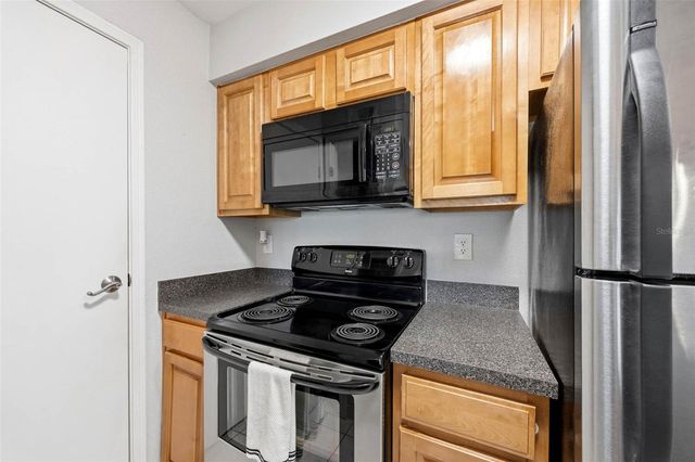 9100 DR MARTIN LUTHER KING JR STREET N 406, St Petersburg, FL 33702