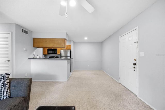 9100 DR MARTIN LUTHER KING JR STREET N 406, St Petersburg, FL 33702