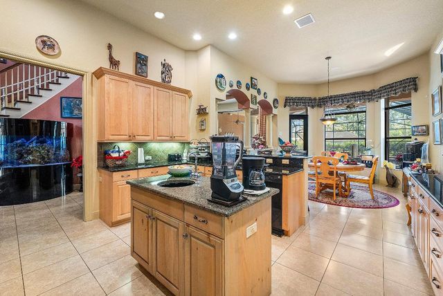 17560 69th Street N, The Acreage, FL 33470