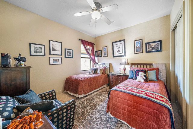 17560 69th Street N, The Acreage, FL 33470