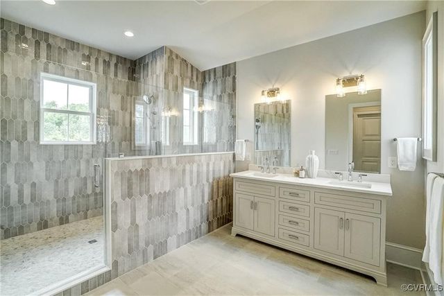 12436 Bluffton Ridge Ct, Goochland, VA 23238