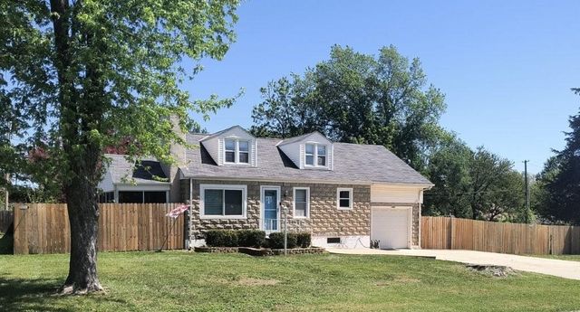 1005 S Forest Avenue, Independence, MO 64050