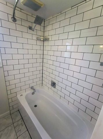 1005 S Forest Avenue, Independence, MO 64050