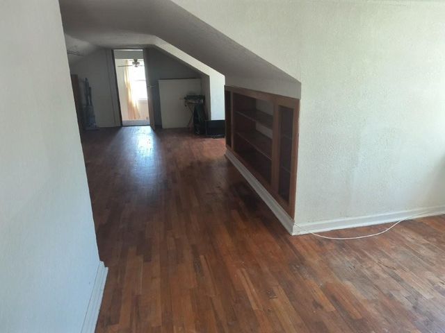 1005 S Forest Avenue, Independence, MO 64050