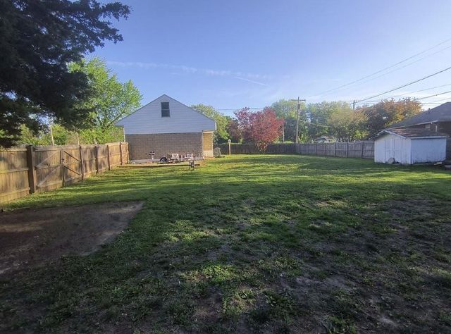 1005 S Forest Avenue, Independence, MO 64050