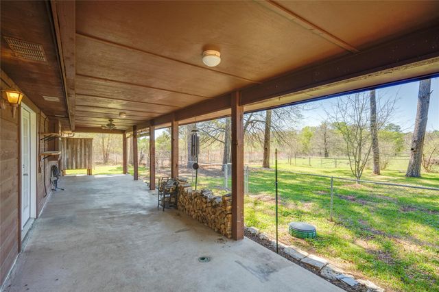 179 Rainbow DR, Bastrop, TX 78602