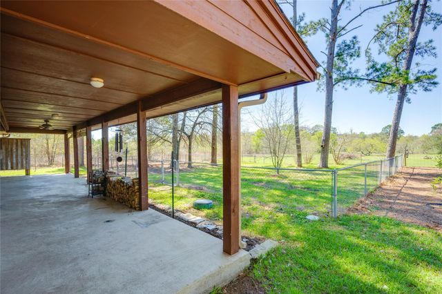179 Rainbow DR, Bastrop, TX 78602
