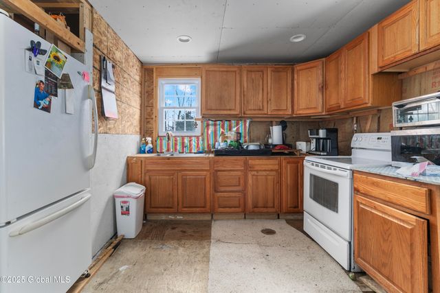 4474 State Highway 5, Fonda, NY 12068