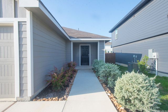 12533 Spoor Vly, Converse, TX 78109