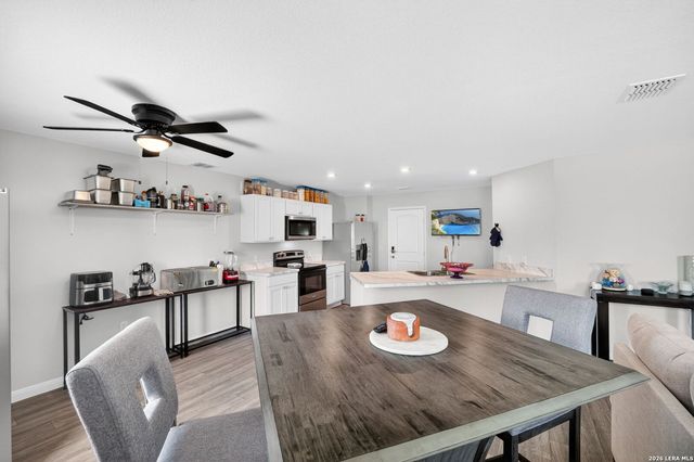12802 Lorena Ochoa, San Antonio, TX 78221