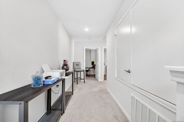 12802 Lorena Ochoa, San Antonio, TX 78221