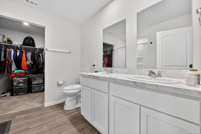 12802 Lorena Ochoa, San Antonio, TX 78221