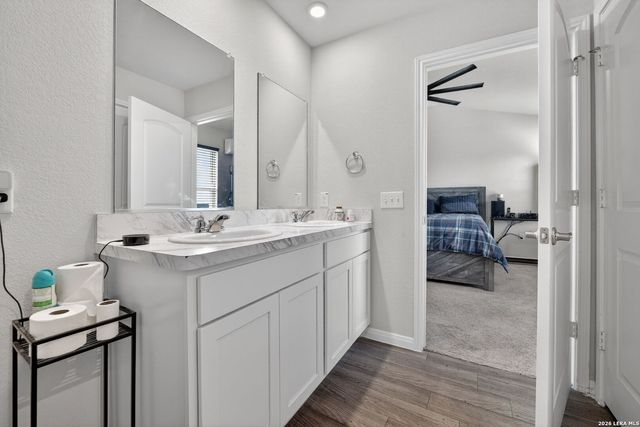 12802 Lorena Ochoa, San Antonio, TX 78221