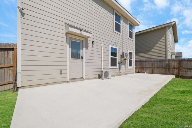12802 Lorena Ochoa, San Antonio, TX 78221