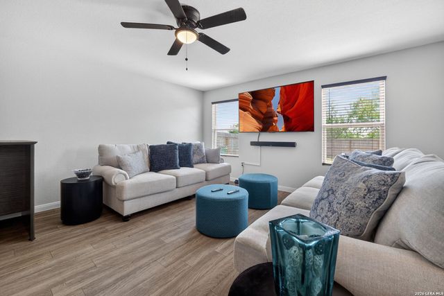 12802 Lorena Ochoa, San Antonio, TX 78221