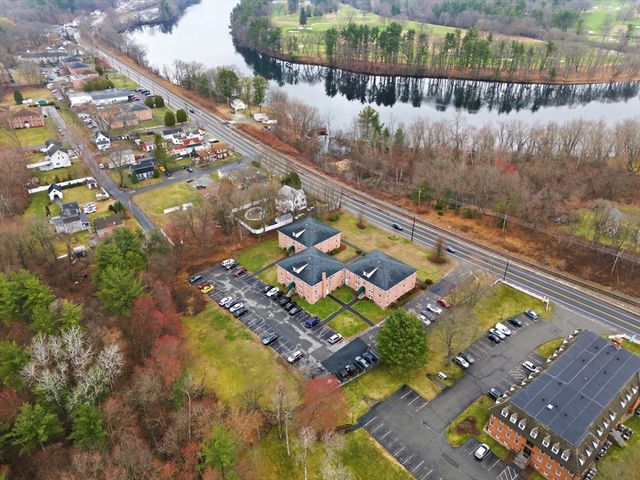 136 Tyngsboro Rd 7, Chelmsford, MA 01863