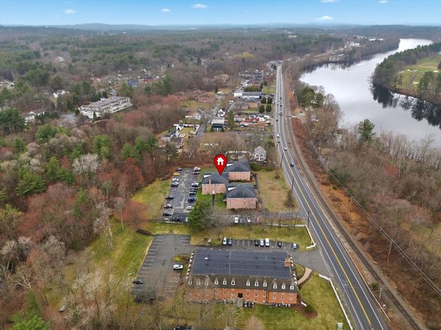 136 Tyngsboro Rd 7, Chelmsford, MA 01863