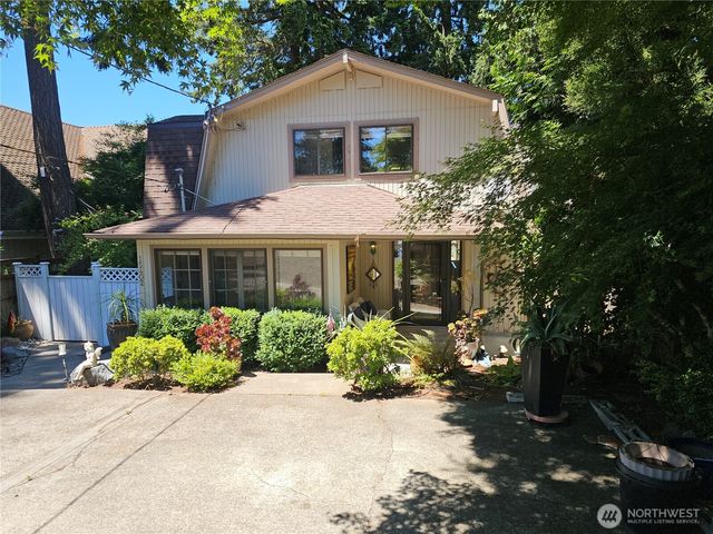 15402 Rose Road SW, Lakewood, WA 98498