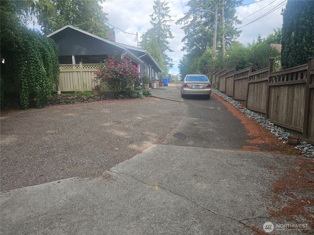 15402 Rose Road SW, Lakewood, WA 98498