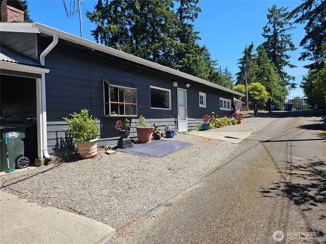 15402 Rose Road SW, Lakewood, WA 98498