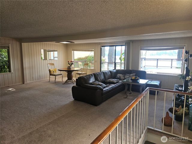 15402 Rose Road SW, Lakewood, WA 98498