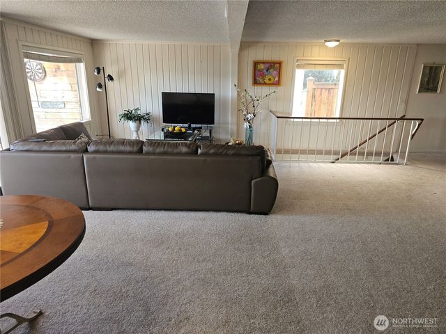 15402 Rose Road SW, Lakewood, WA 98498