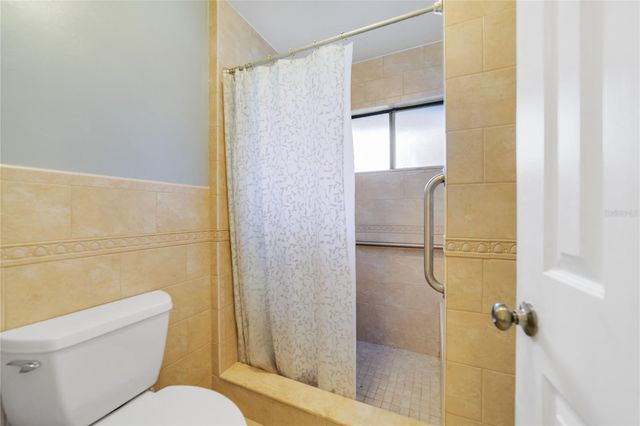 906 VILLAGE GREEN ROAD, Deland, FL 32720