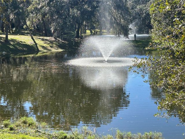 906 VILLAGE GREEN ROAD, Deland, FL 32720