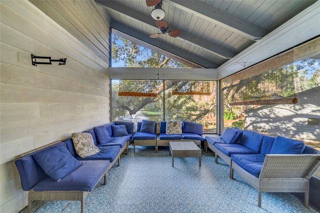 906 VILLAGE GREEN ROAD, Deland, FL 32720