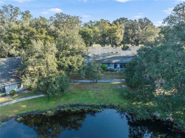 906 VILLAGE GREEN ROAD, Deland, FL 32720