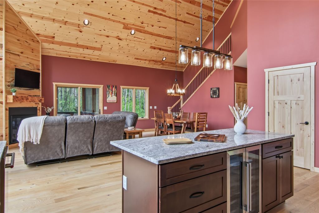 Image 10 of property listing at 11765N Vesper Drive, Hayward, WI 54843