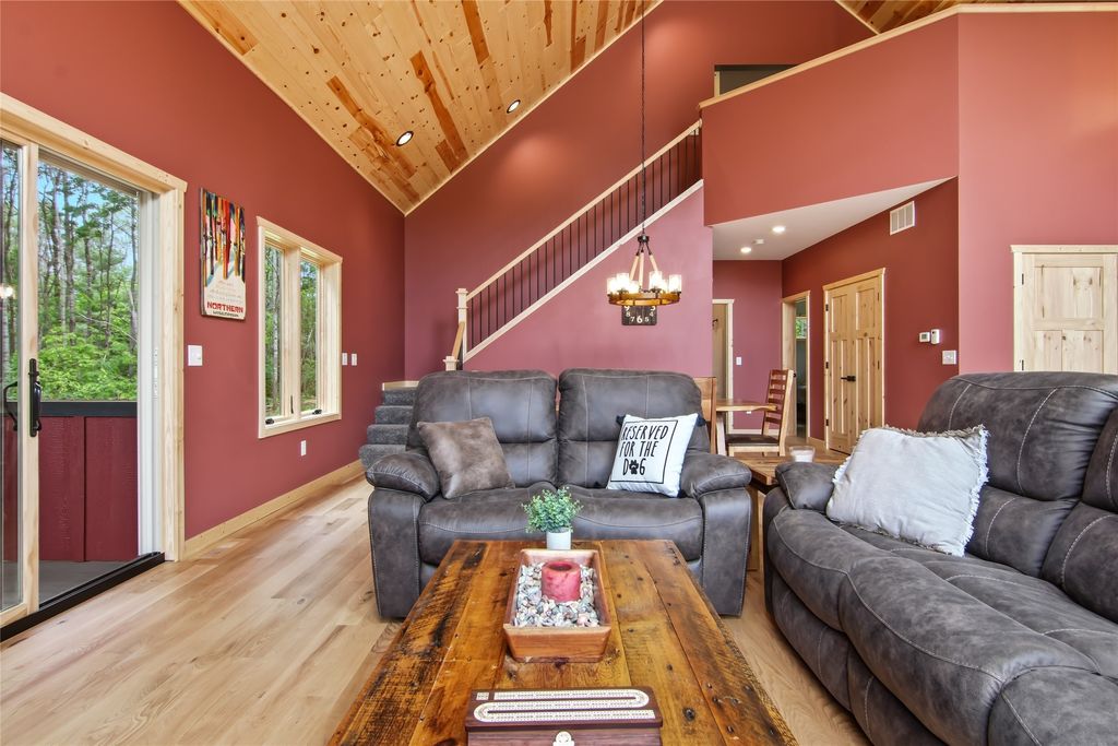 Image 16 of property listing at 11765N Vesper Drive, Hayward, WI 54843
