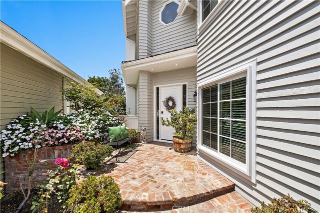 21 Emerald, Irvine, CA 92614