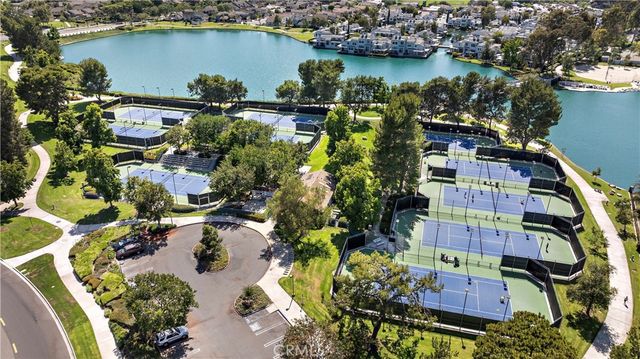 21 Emerald, Irvine, CA 92614