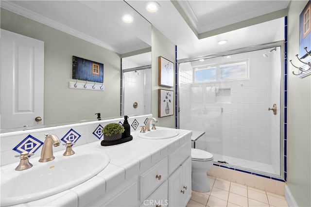 21 Emerald, Irvine, CA 92614