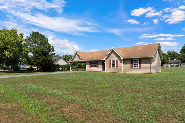 20 Twin Branches SW Lane, Cartersville, GA 30120