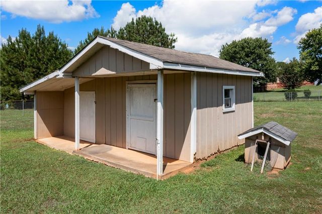 20 Twin Branches SW Lane, Cartersville, GA 30120