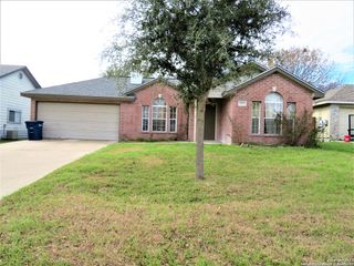 2160 CORNERSTONE DR, New Braunfels, TX 78130