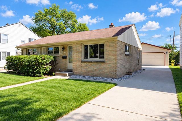 3758 N 97th STREET, Milwaukee, WI 53222