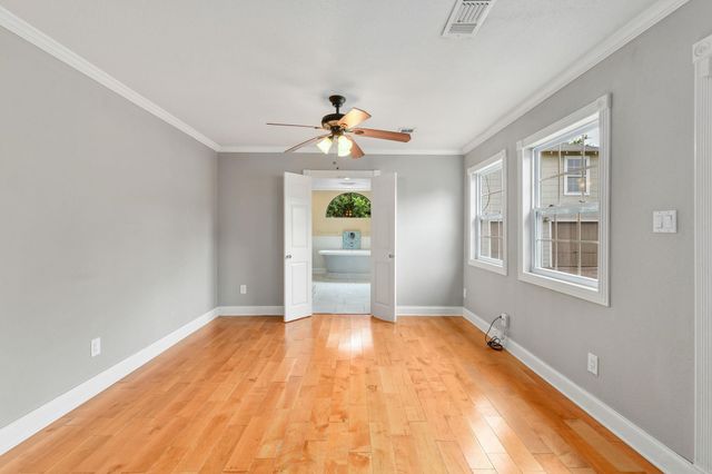 3409 Rogers Avenue, Fort Worth, TX 76109